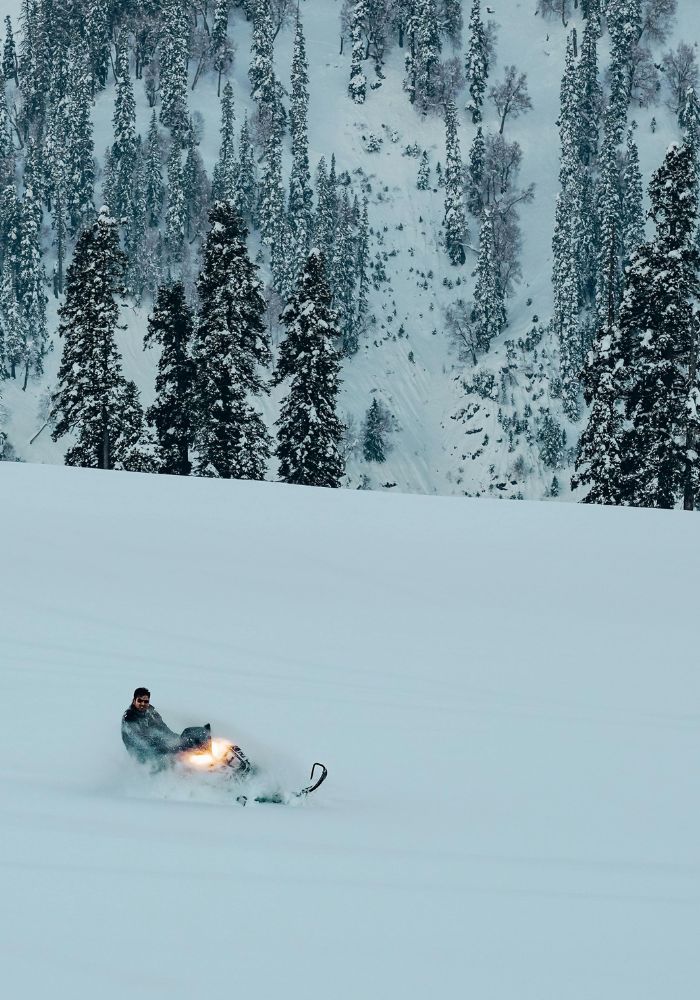 images/new-deal/Kashmir Tour Package 6 Nights 7 Days 1.jpg